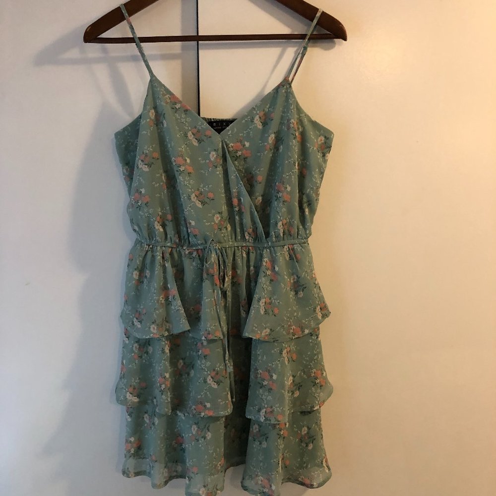 TRIXXI Medium Green Floral Tiered Dress Sleeveless Polyester Lined B54